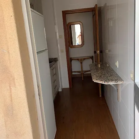 Service Lazaro - Aguamarina 34 קלפה